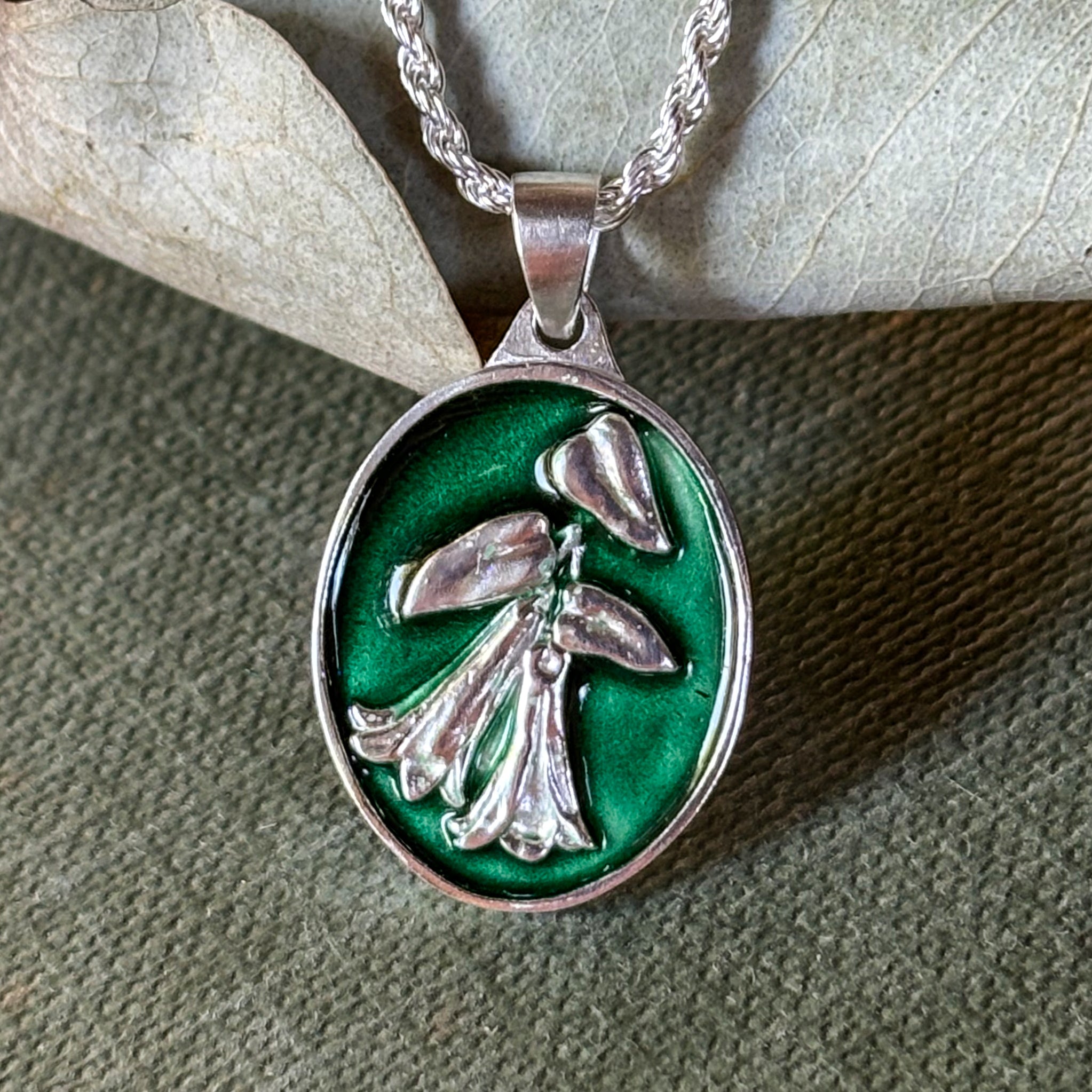 Medallita Copihue Verde