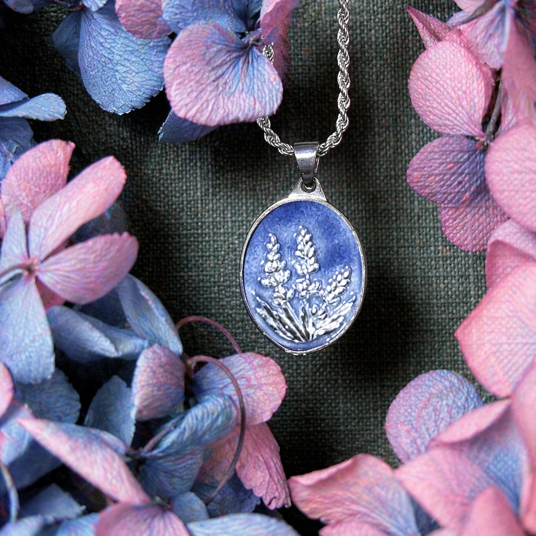 Medallita Lavanda Lila